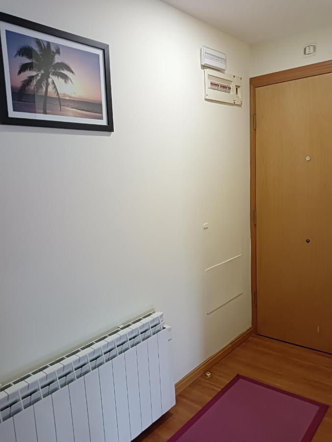 Apartamentos Chevere Rojo-Huca Oviedo Kültér fotó